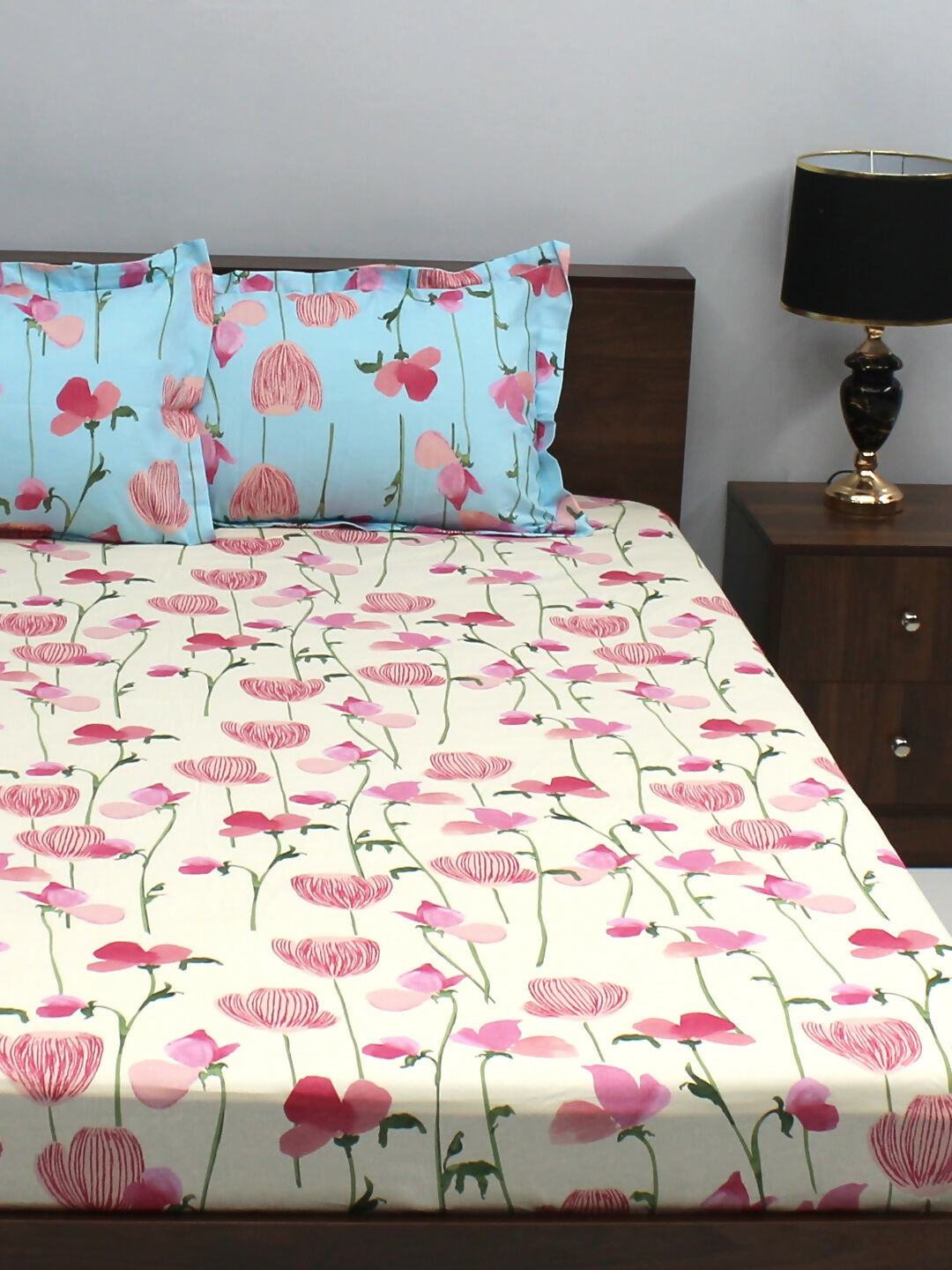 Ivyrose 100% Cotton Pink Queen Bedsheet With 2 Pillow Covers