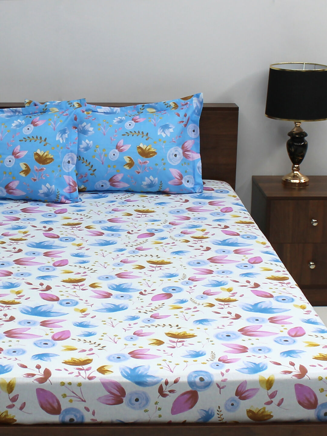 Ivyrose 100% Cotton Multicolor Queen Bedsheet With 2 Pillow Cover
